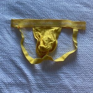 Calvin Klein - Yellow Jockstrap - Large 💦